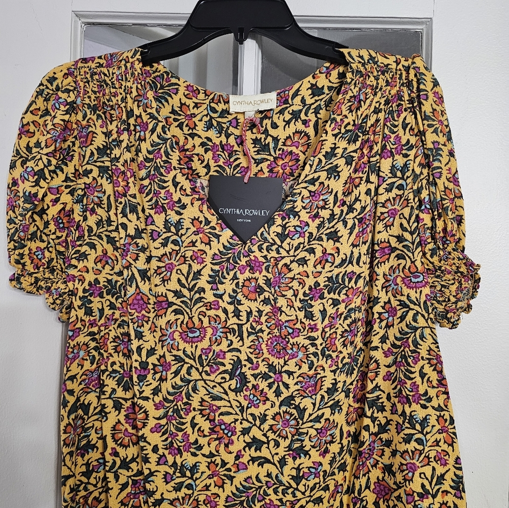 CYNTHIA ROWLEY TOP! SIZE SMALL! NWTS!